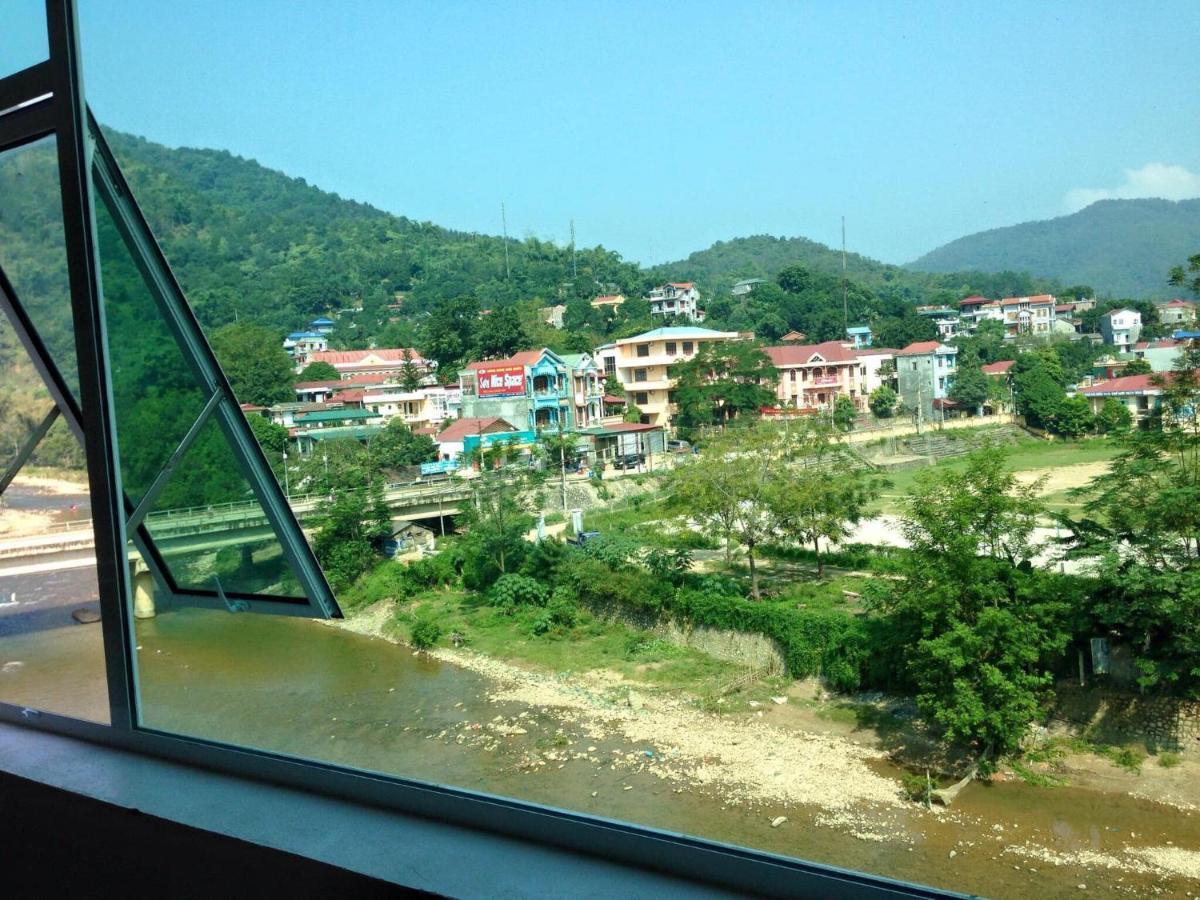 Quy Anh Hotel Bao Lac Town Bagian luar foto