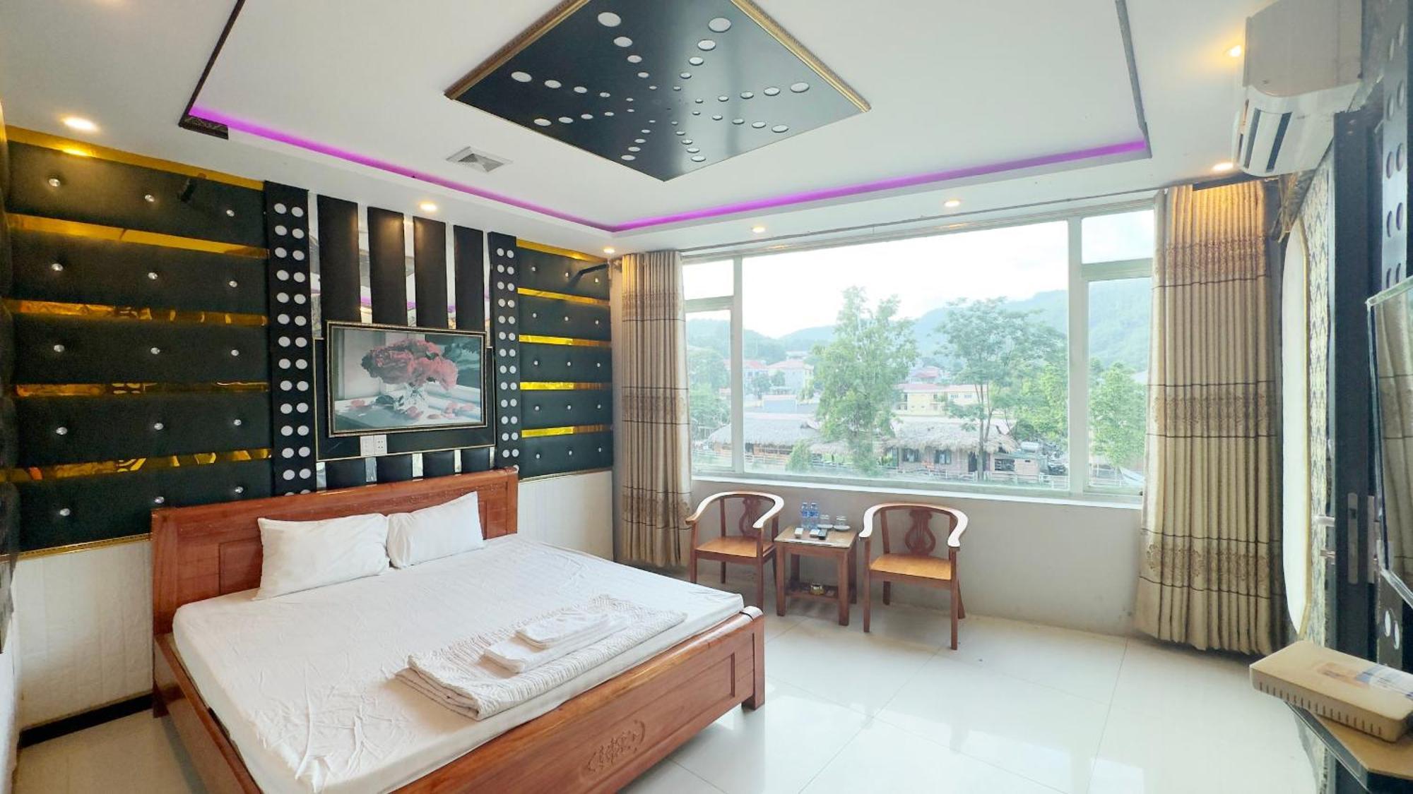 Quy Anh Hotel Bao Lac Town Bagian luar foto